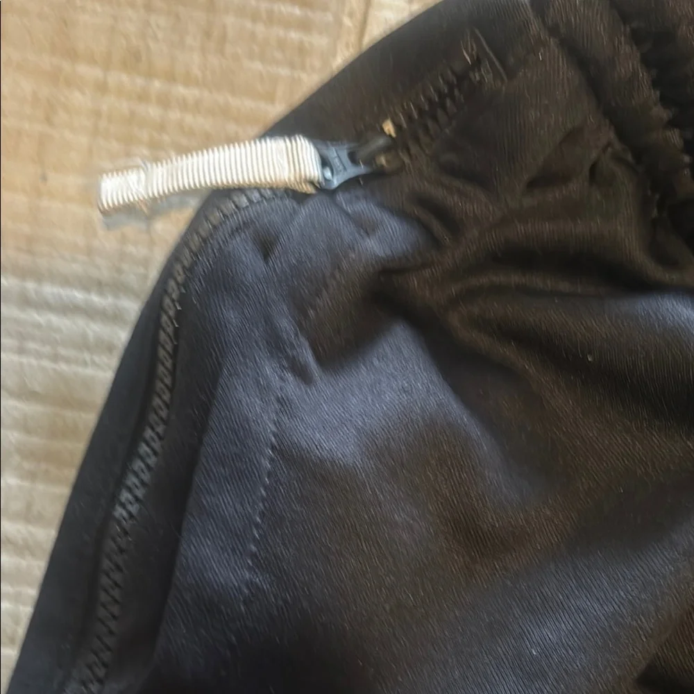 Nike Black and White Logo Joggers - Picture 6 of 7